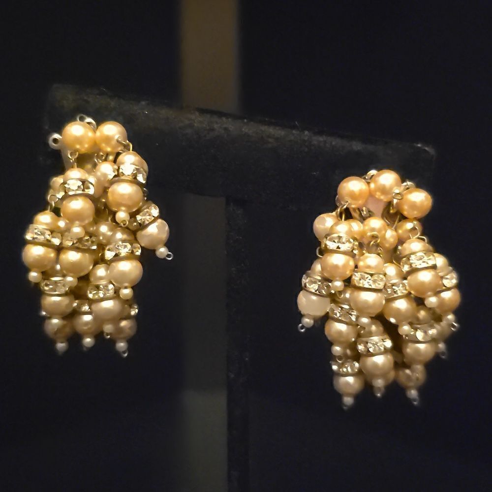 Vintage Faux Pearl & Rhinestones! Very Bling!